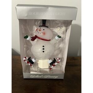 Dillard's Trimmings Bobble‎ Head Snowman Holiday Night Light New Open Box